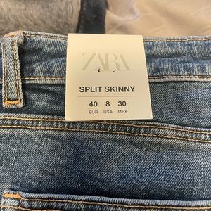 Zara straight split size 8 jeans NEW with tags